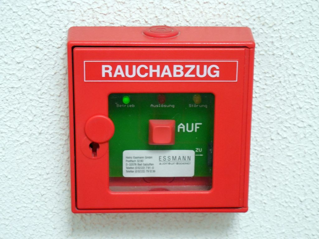 Rauch- und Wärmeabzugsanlagen (RWA)